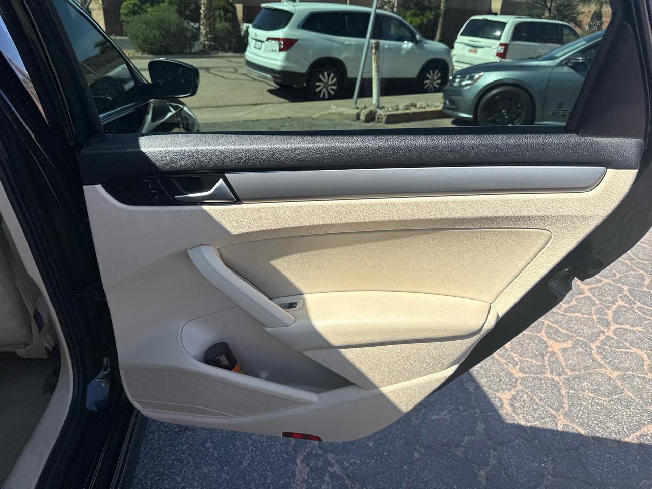 Volkswagen Passat S 4D Sedan 1.8T 2015