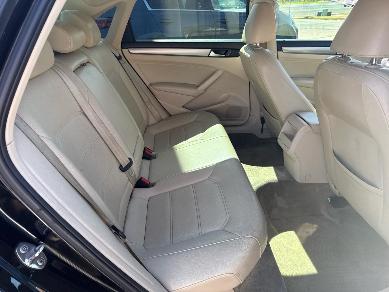 Volkswagen Passat S 4D Sedan 1.8T 2015