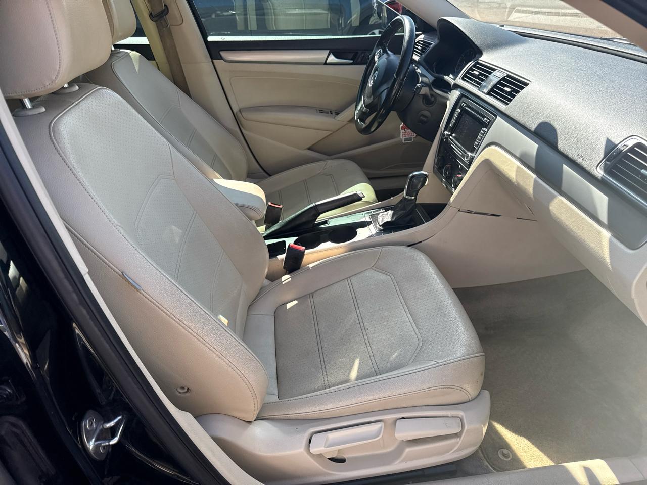 Volkswagen Passat S 4D Sedan 1.8T 2015