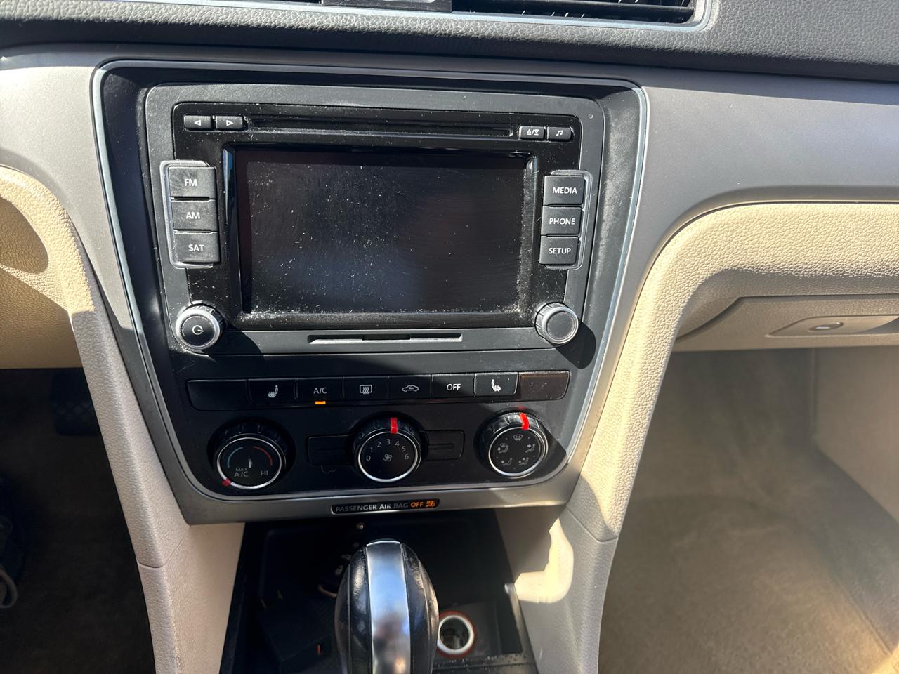 Volkswagen Passat S 4D Sedan 1.8T 2015