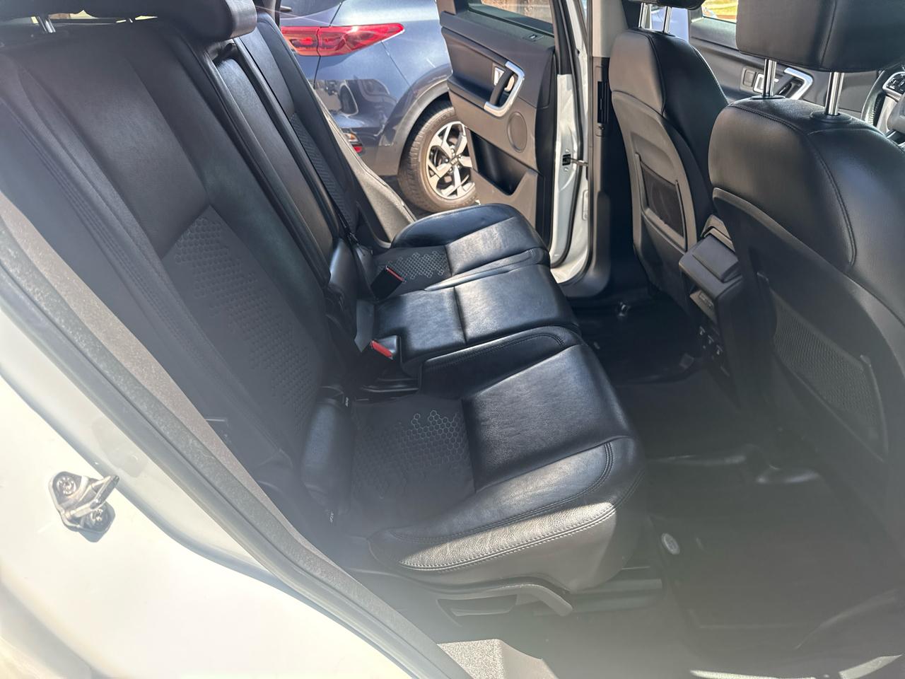 Land Rover Discovery Sport SE 2015