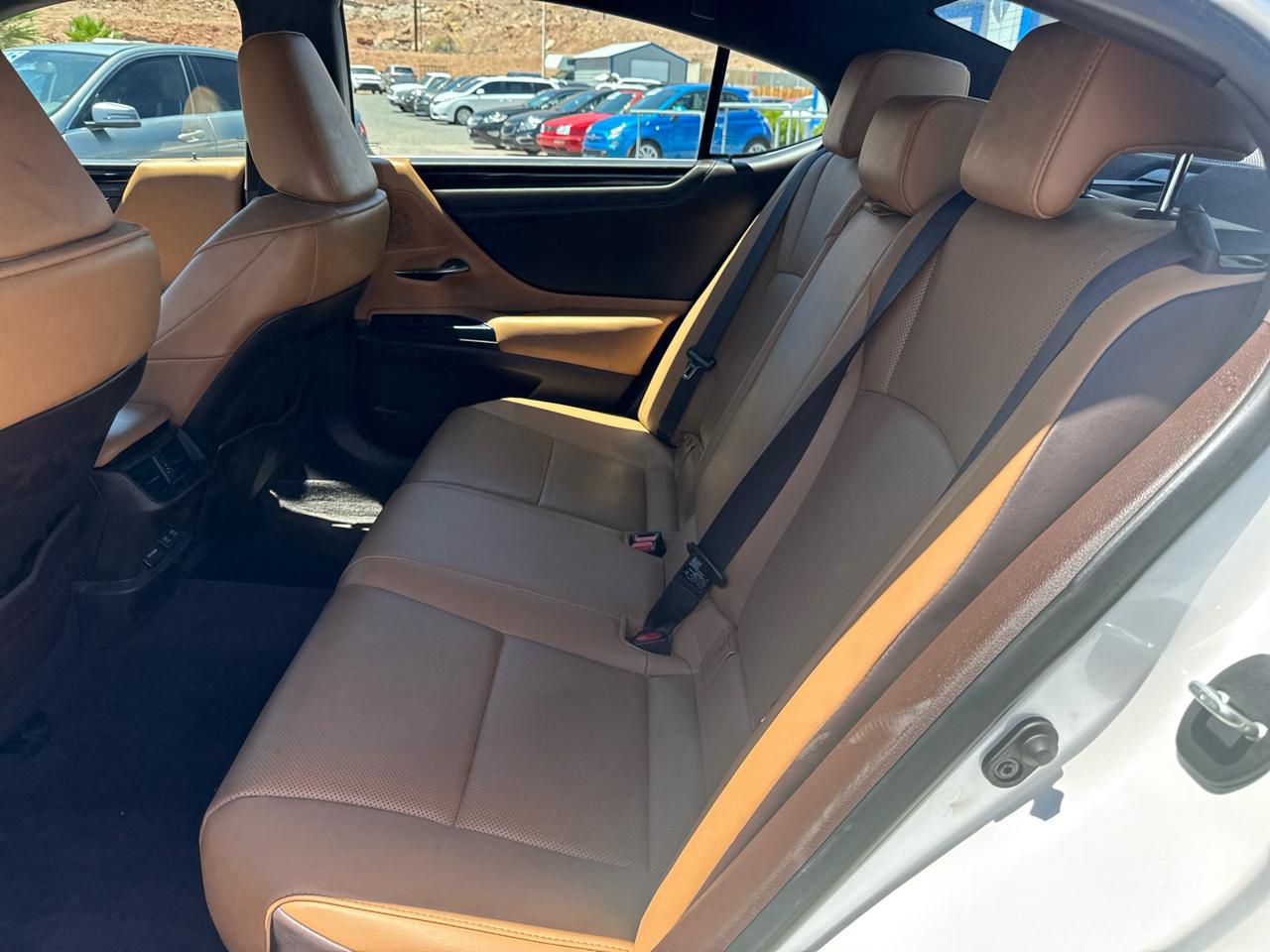 Lexus ES 250 Premium 2021