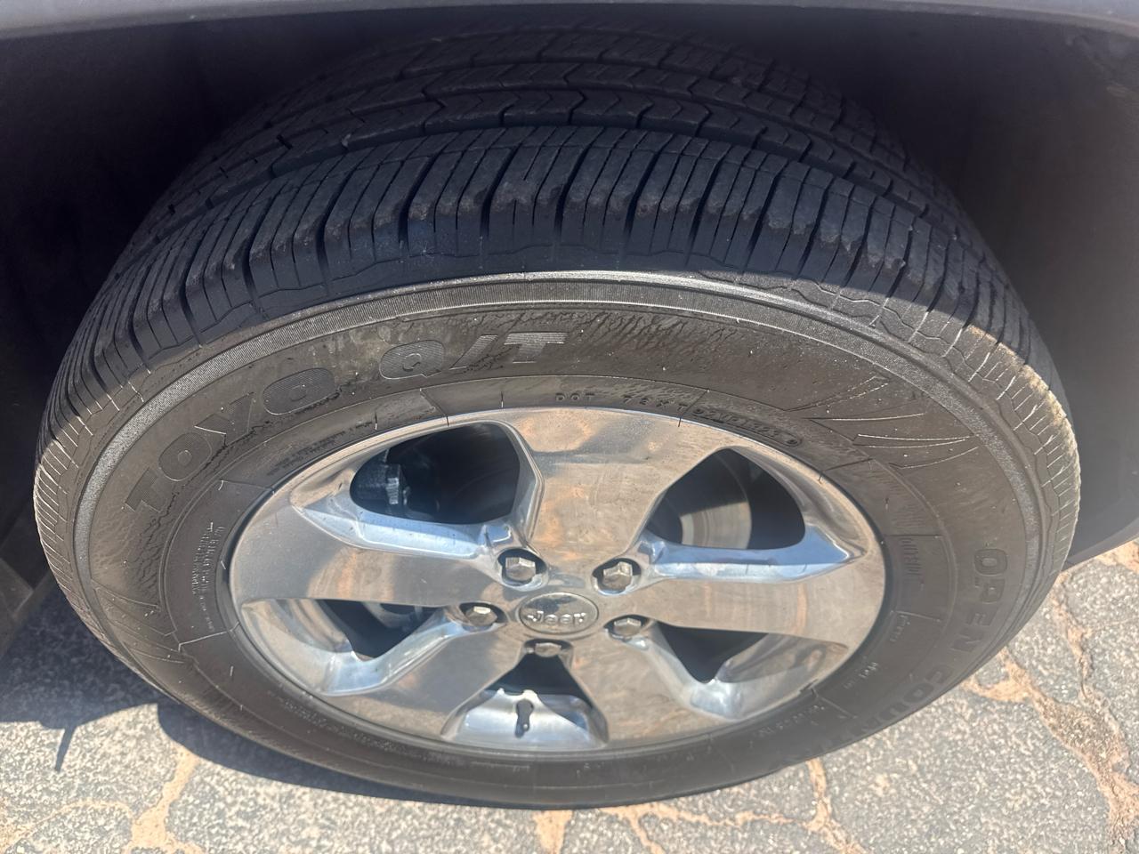 Jeep Grand Cherokee Laredo 4WD 2013