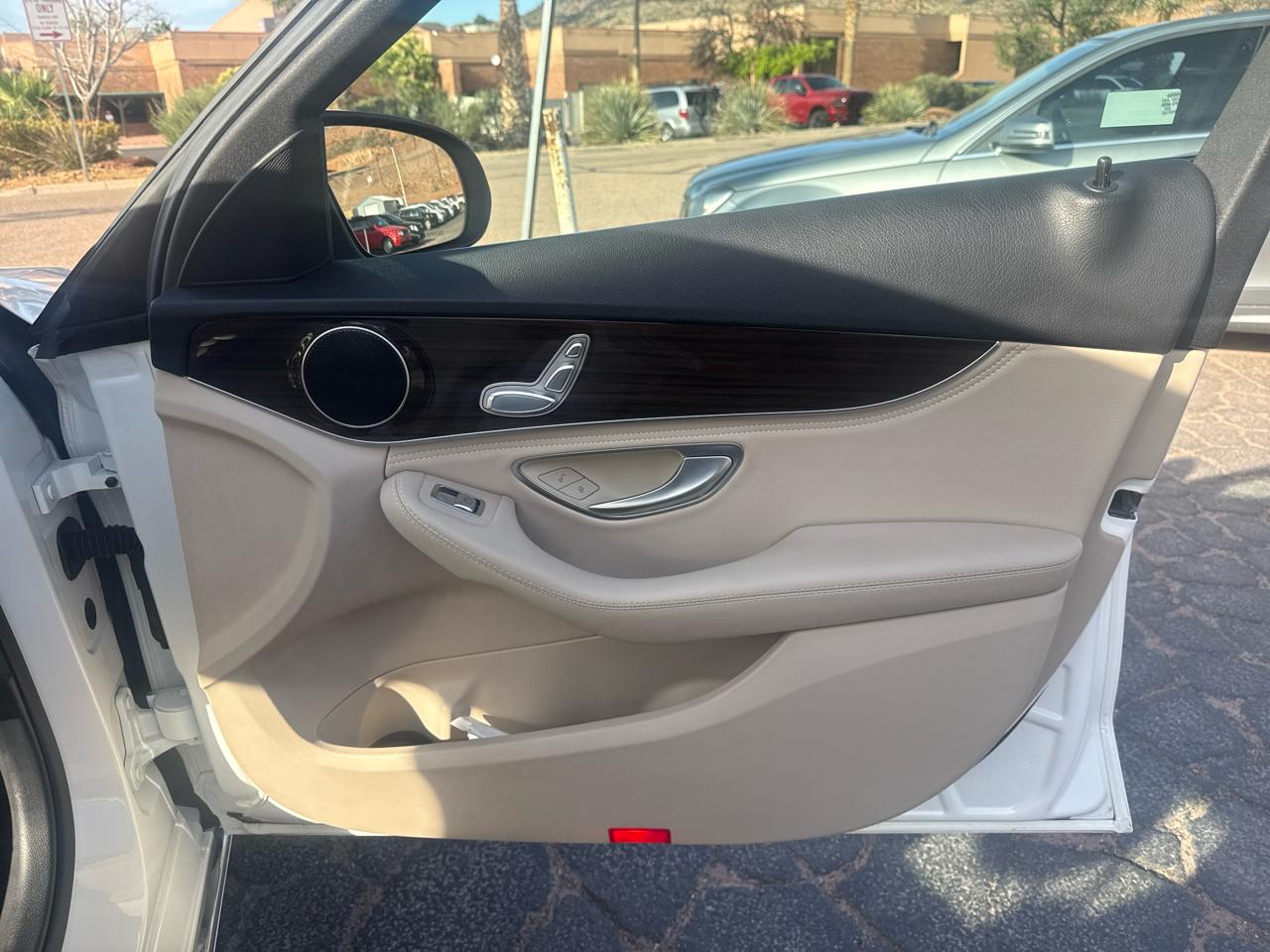 Mercedes-Benz C-Class C300 4MATIC Sedan 2015
