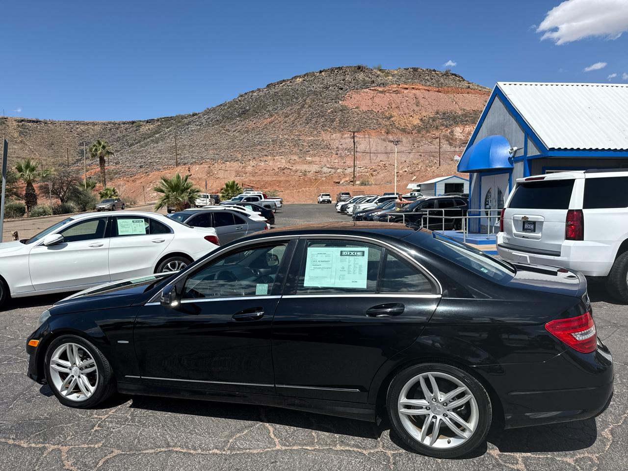 Mercedes-Benz C-Class C250 Luxury Sedan 2012