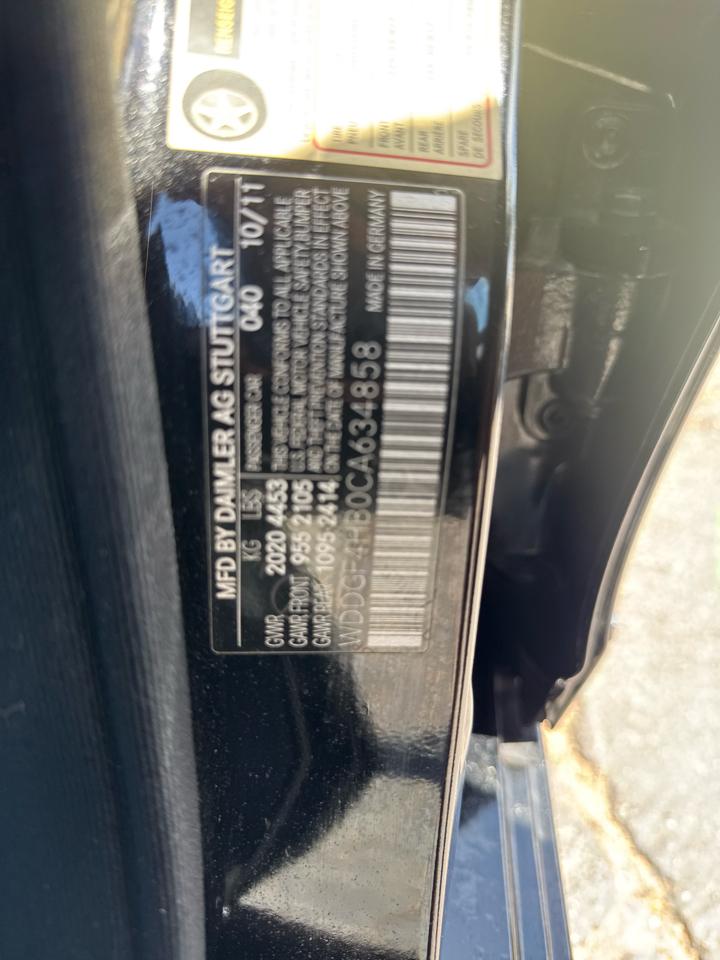 Mercedes-Benz C-Class C250 Luxury Sedan 2012