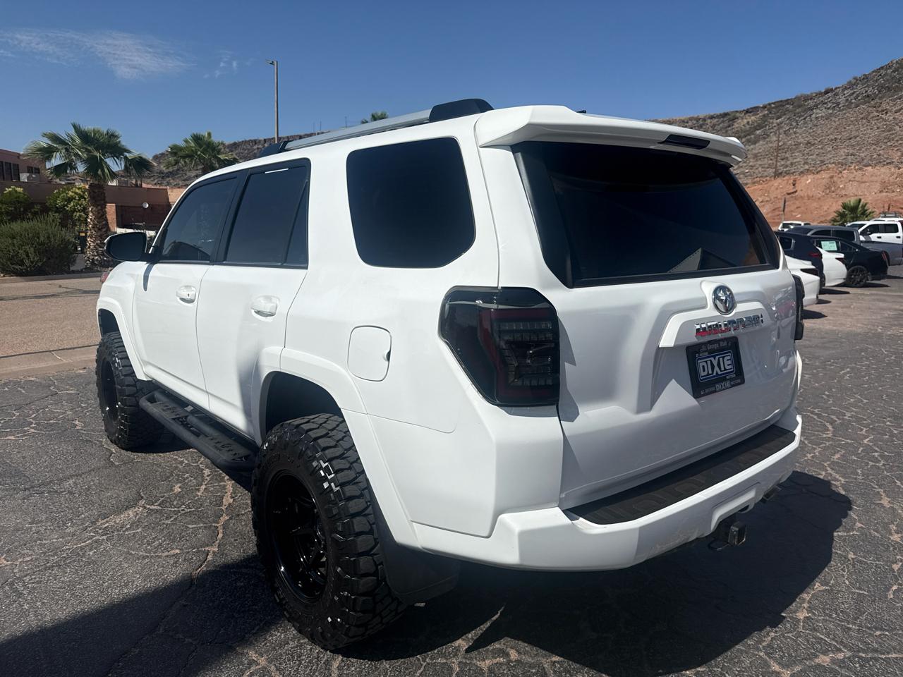 Toyota 4Runner SR5 Premium 4WD 2021