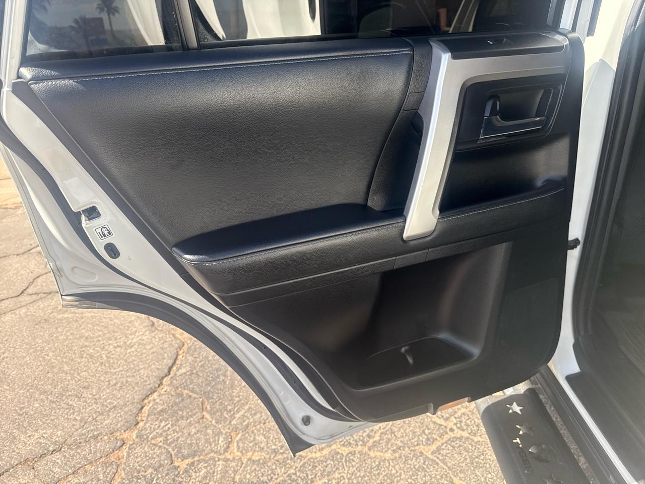 Toyota 4Runner SR5 Premium 4WD 2021