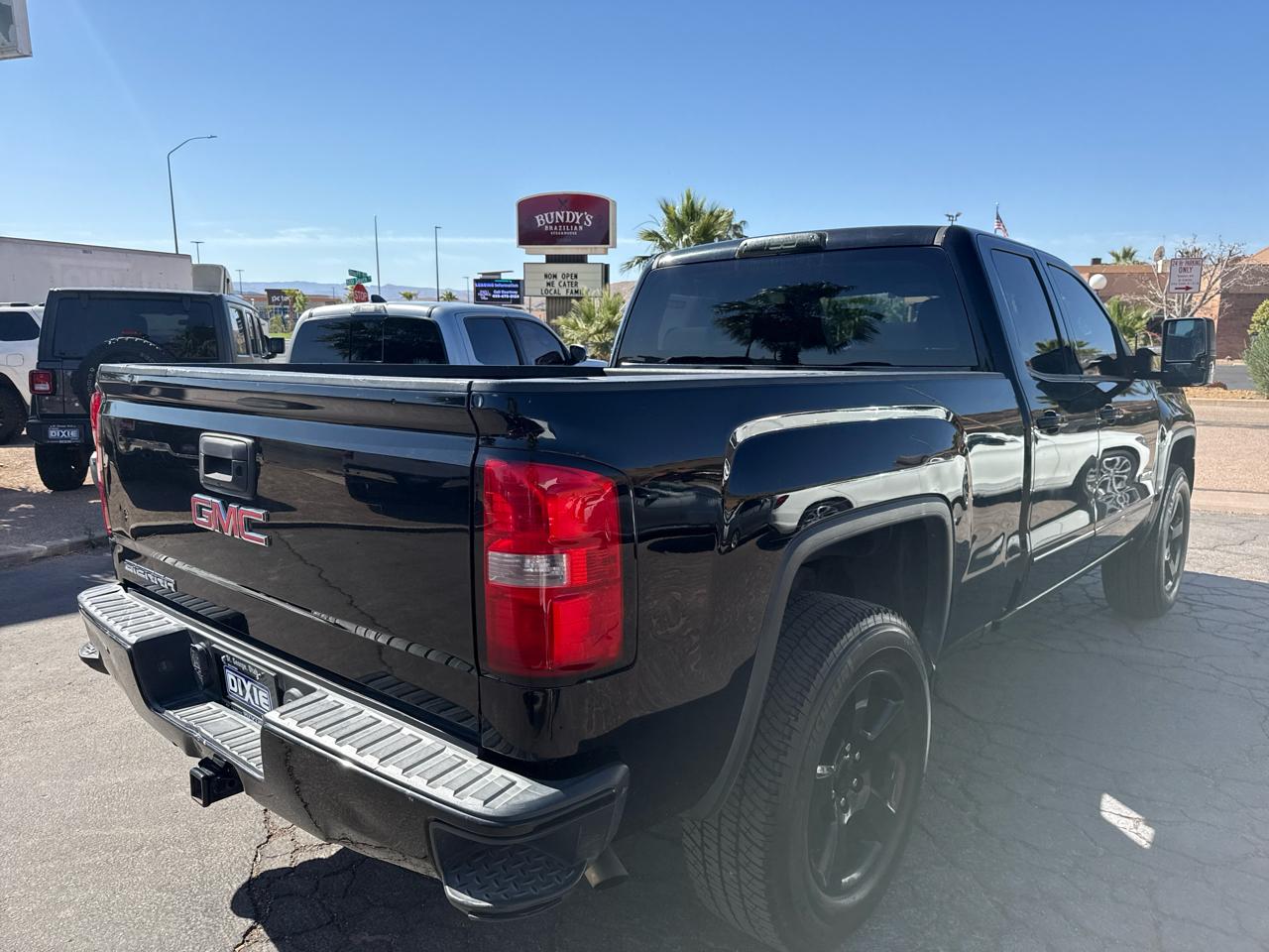 Cadillac Escalade ESV Platinum 4WD 2015
