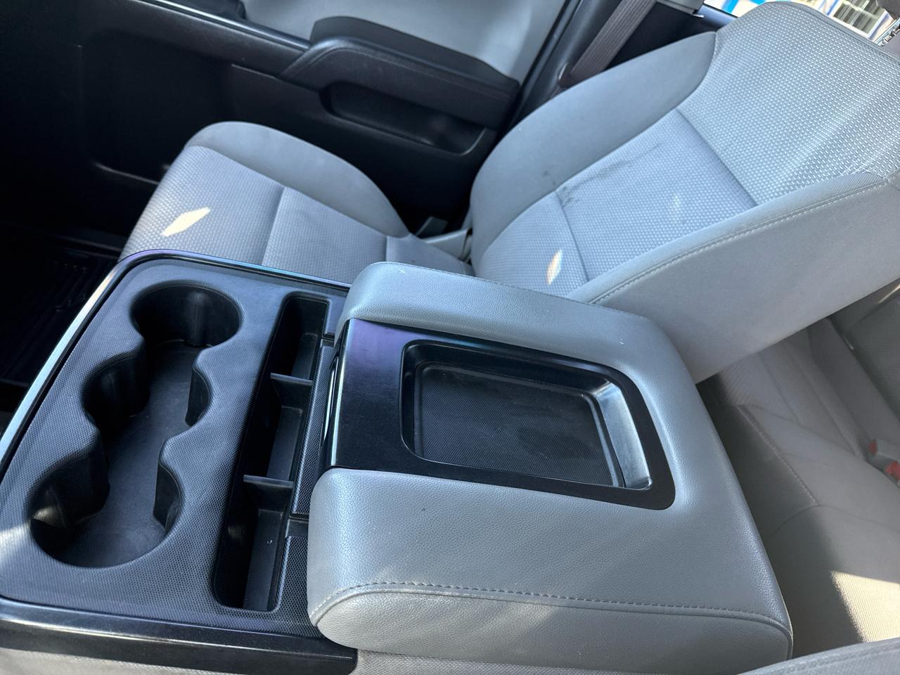 Cadillac Escalade ESV Platinum 4WD 2015