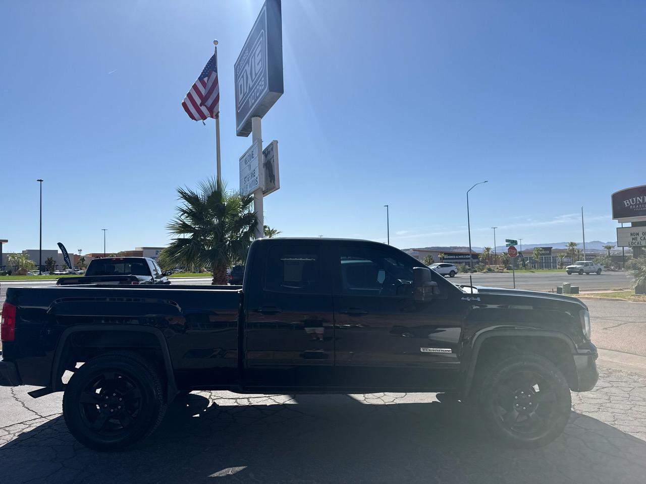GMC Sierra 1500 Base Double Cab 4WD 2018