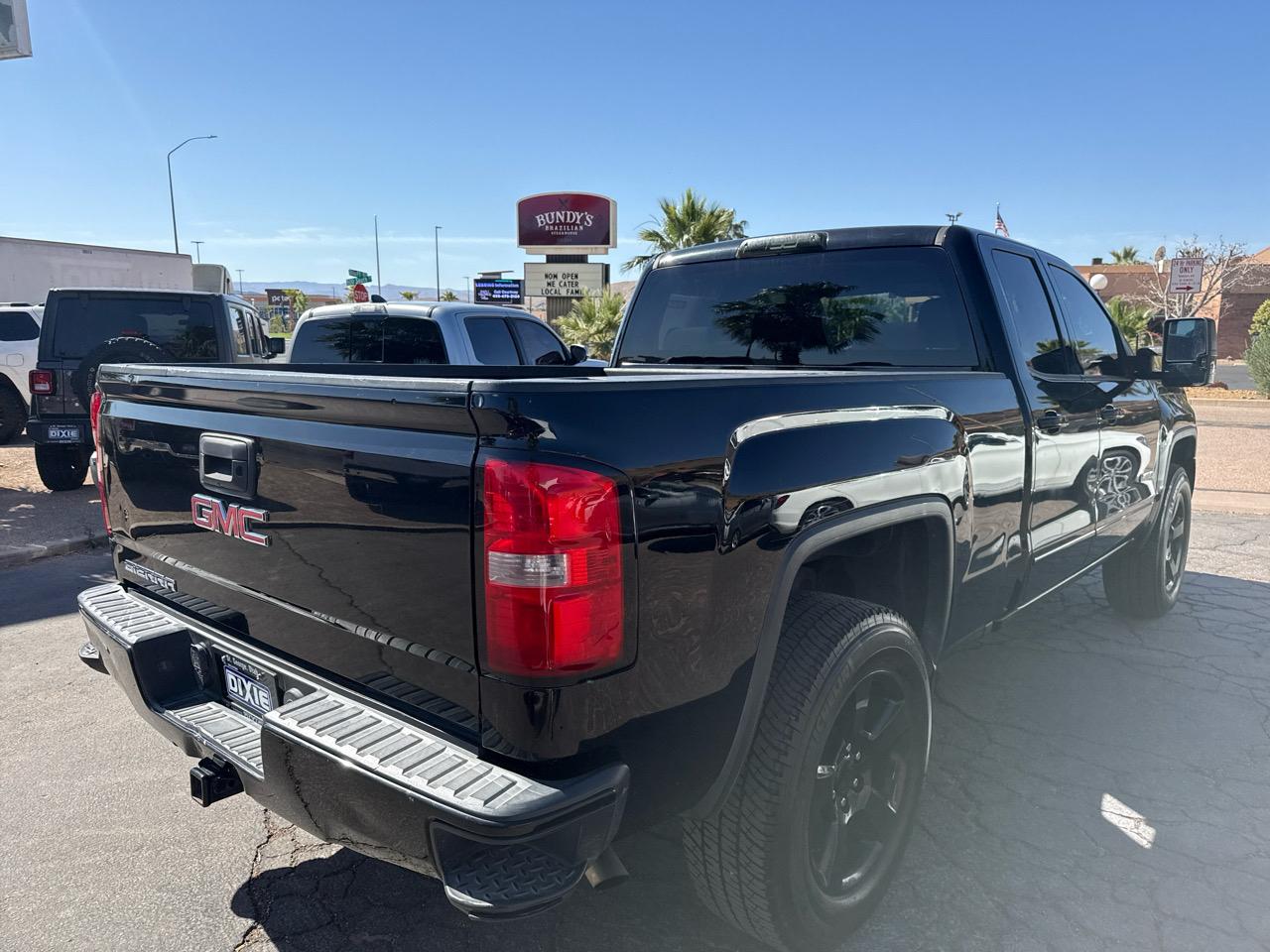 GMC Sierra 1500 Base Double Cab 4WD 2018
