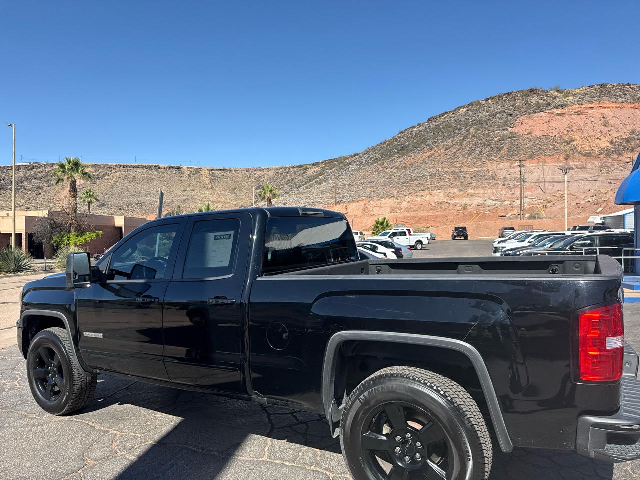 GMC Sierra 1500 Base Double Cab 4WD 2018