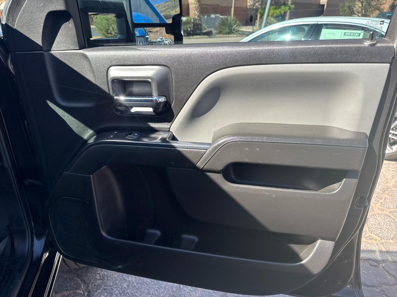 GMC Sierra 1500 Base Double Cab 4WD 2018
