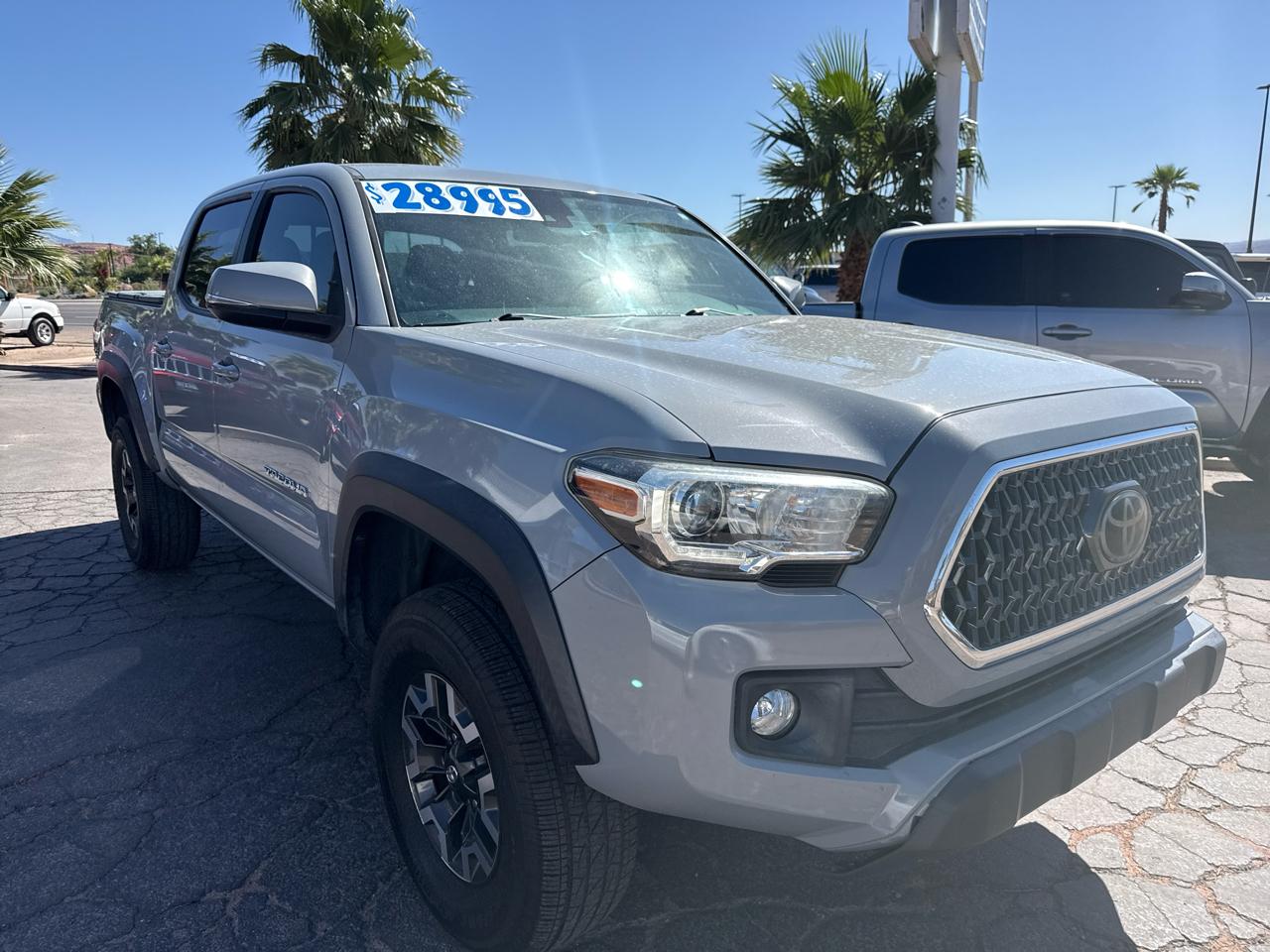 Toyota Tacoma 4WD Double Cab V6 AT TRD Off Road (Natl) 2018