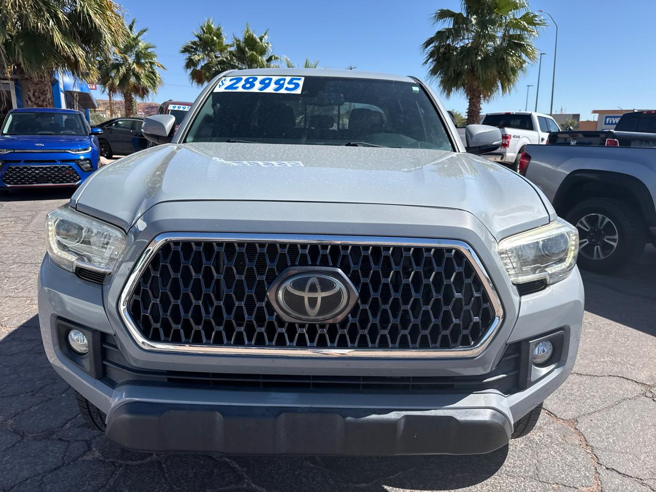 Toyota Tacoma 4WD Double Cab V6 AT TRD Off Road (Natl) 2018