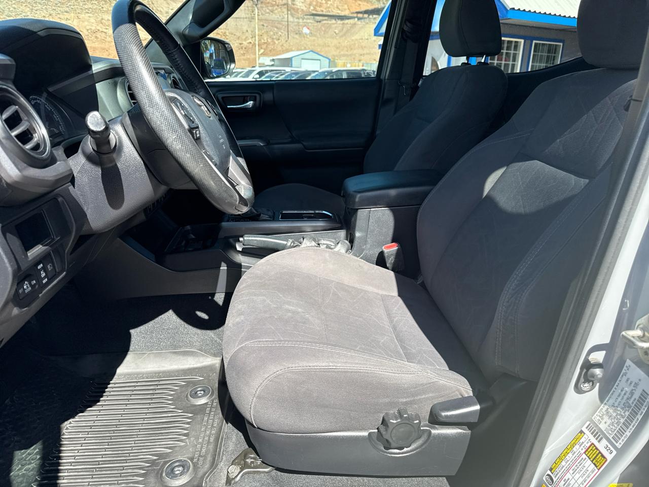 Toyota Tacoma 4WD Double Cab V6 AT TRD Off Road (Natl) 2018