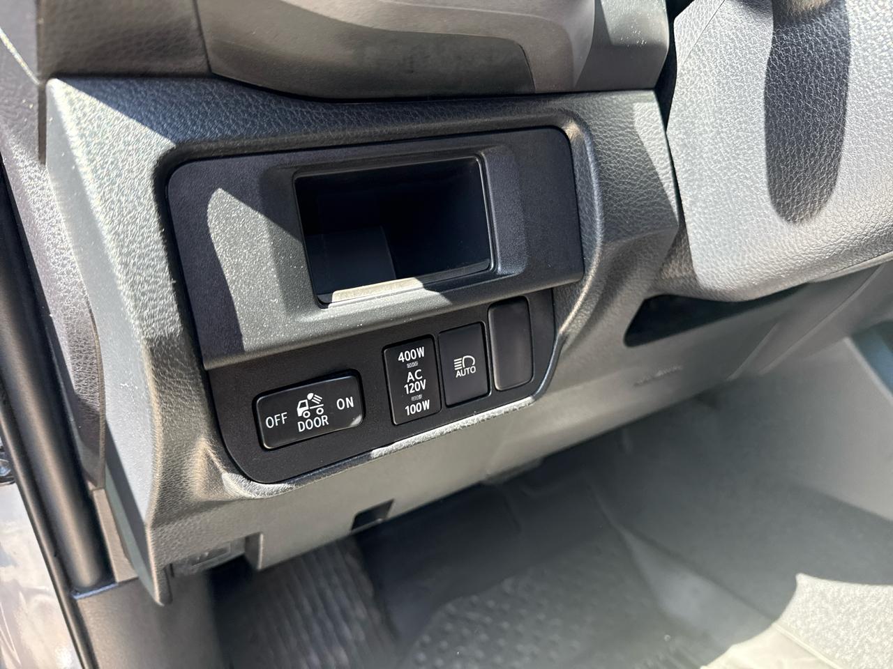 Toyota Tacoma 4WD Double Cab V6 AT TRD Off Road (Natl) 2018
