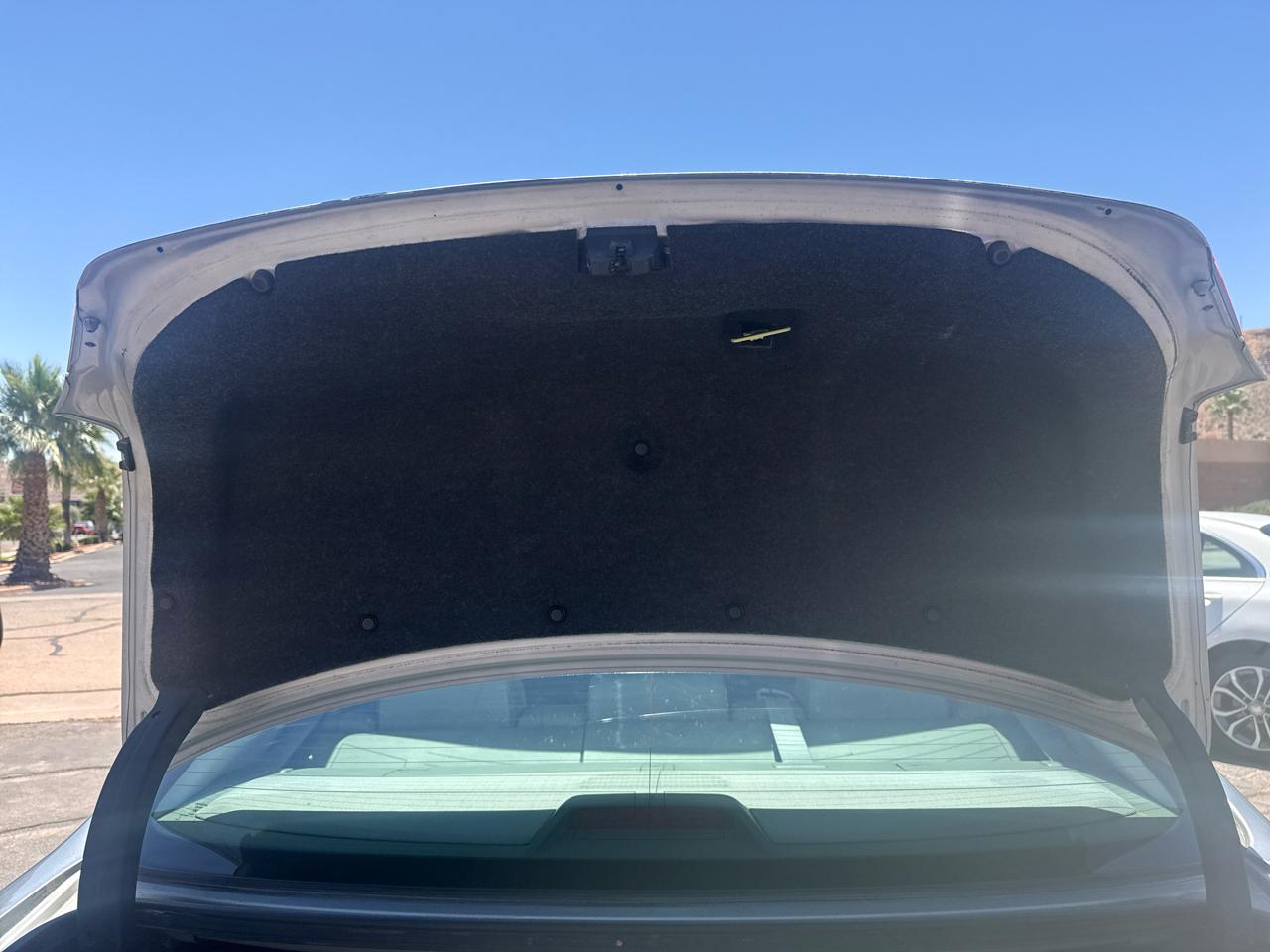 Toyota Avalon XL 2005