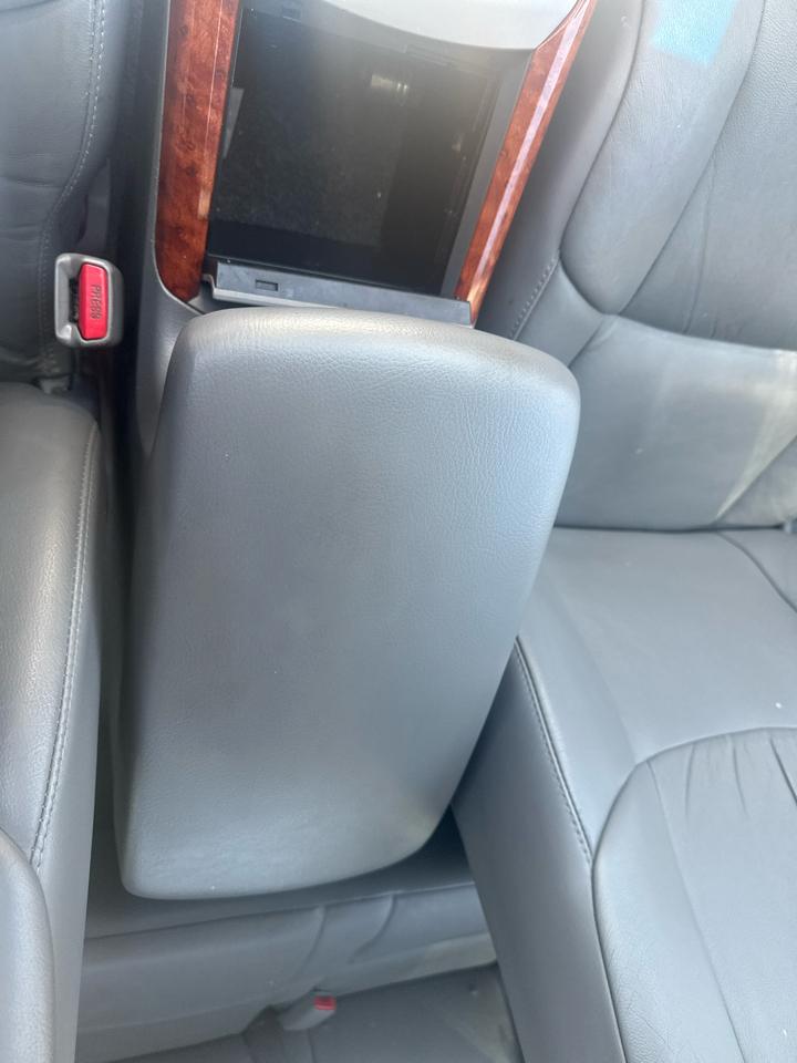 Toyota Avalon XL 2005