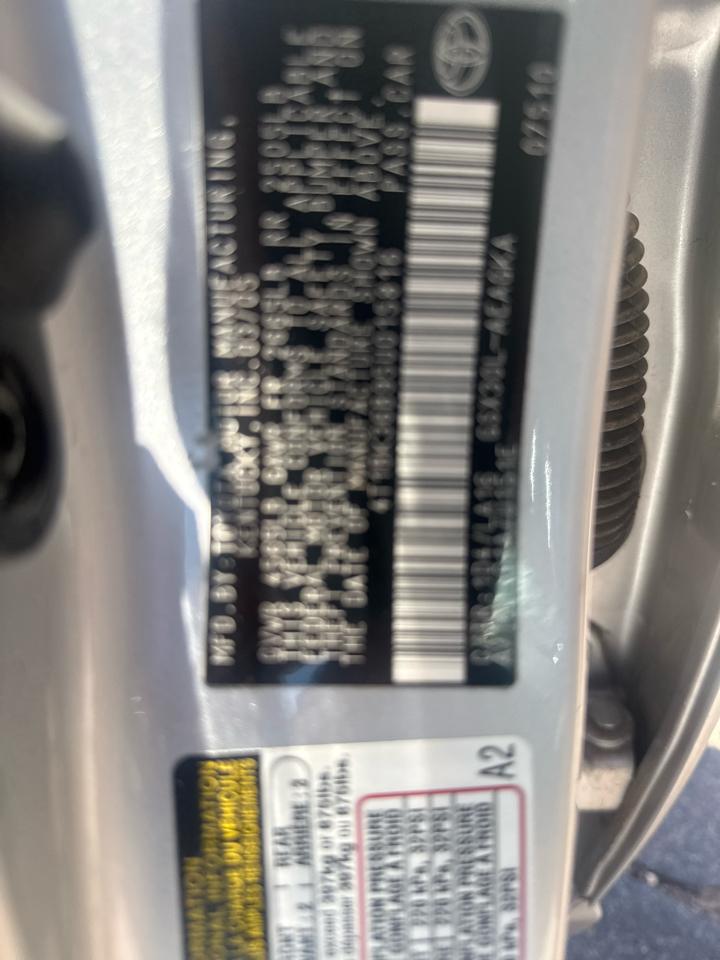 Toyota Avalon XL 2005