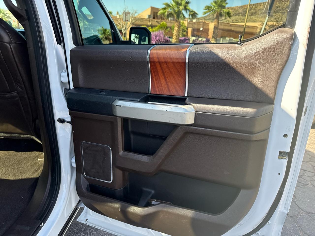 Ford F-150 4WD SuperCrew 145" King Ranch 2016