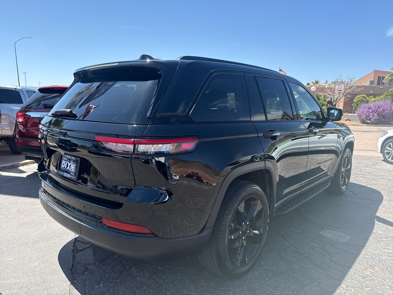 Jeep Grand Cherokee Limited 4WD 2023