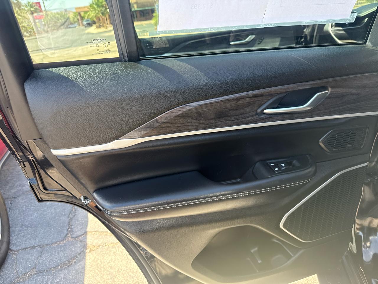 Jeep Grand Cherokee Limited 4WD 2023
