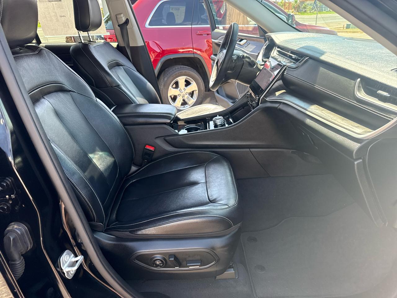 Jeep Grand Cherokee Limited 4WD 2023