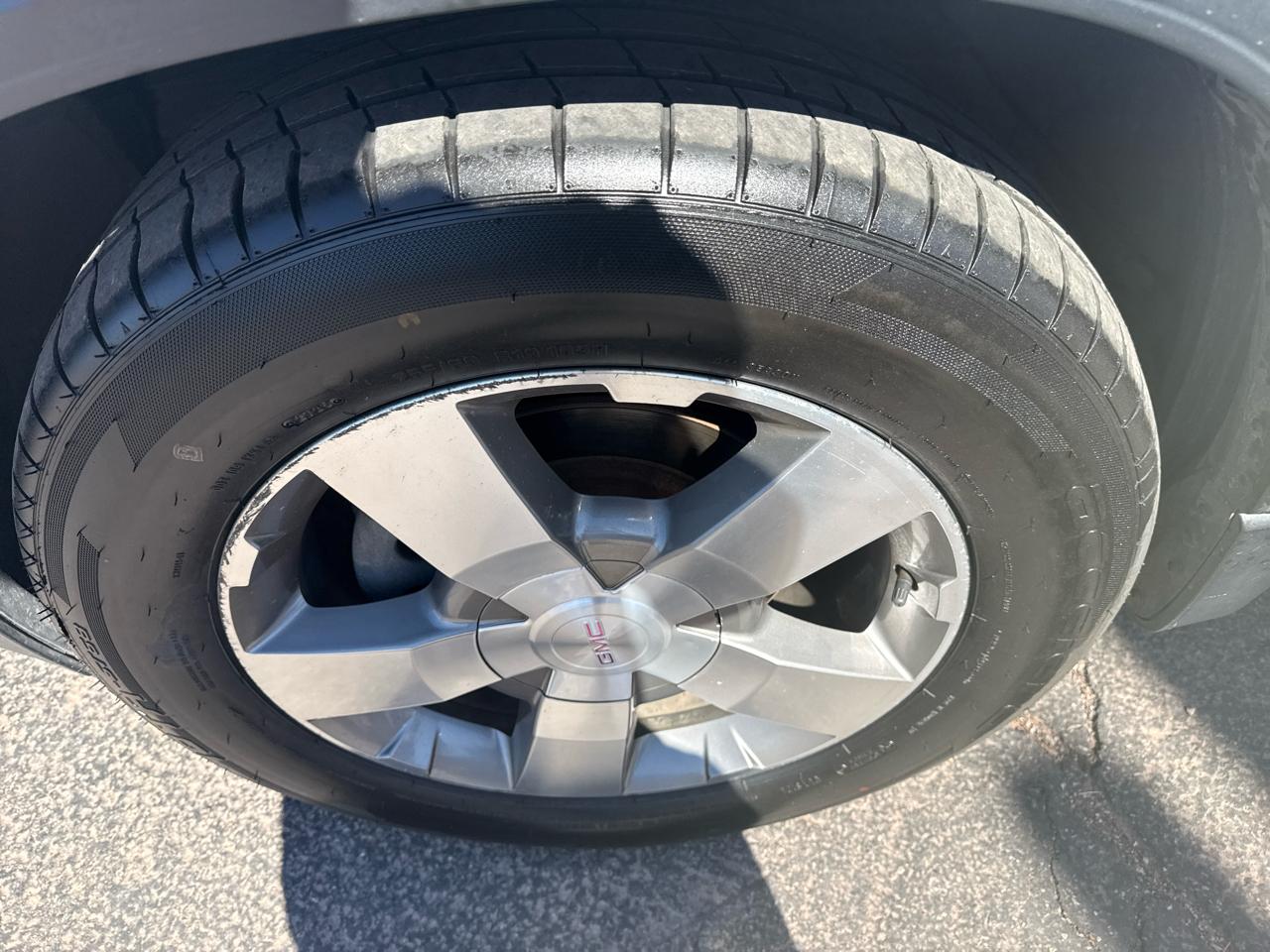 GMC Acadia SLT-1 AWD 2012