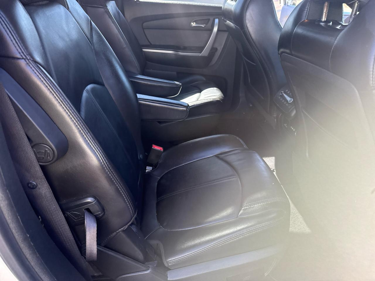 GMC Acadia SLT-1 AWD 2012