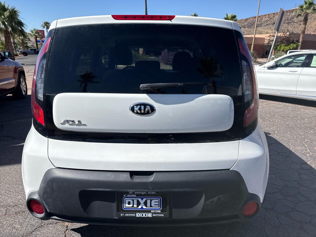 Kia Soul Base 6A 2016