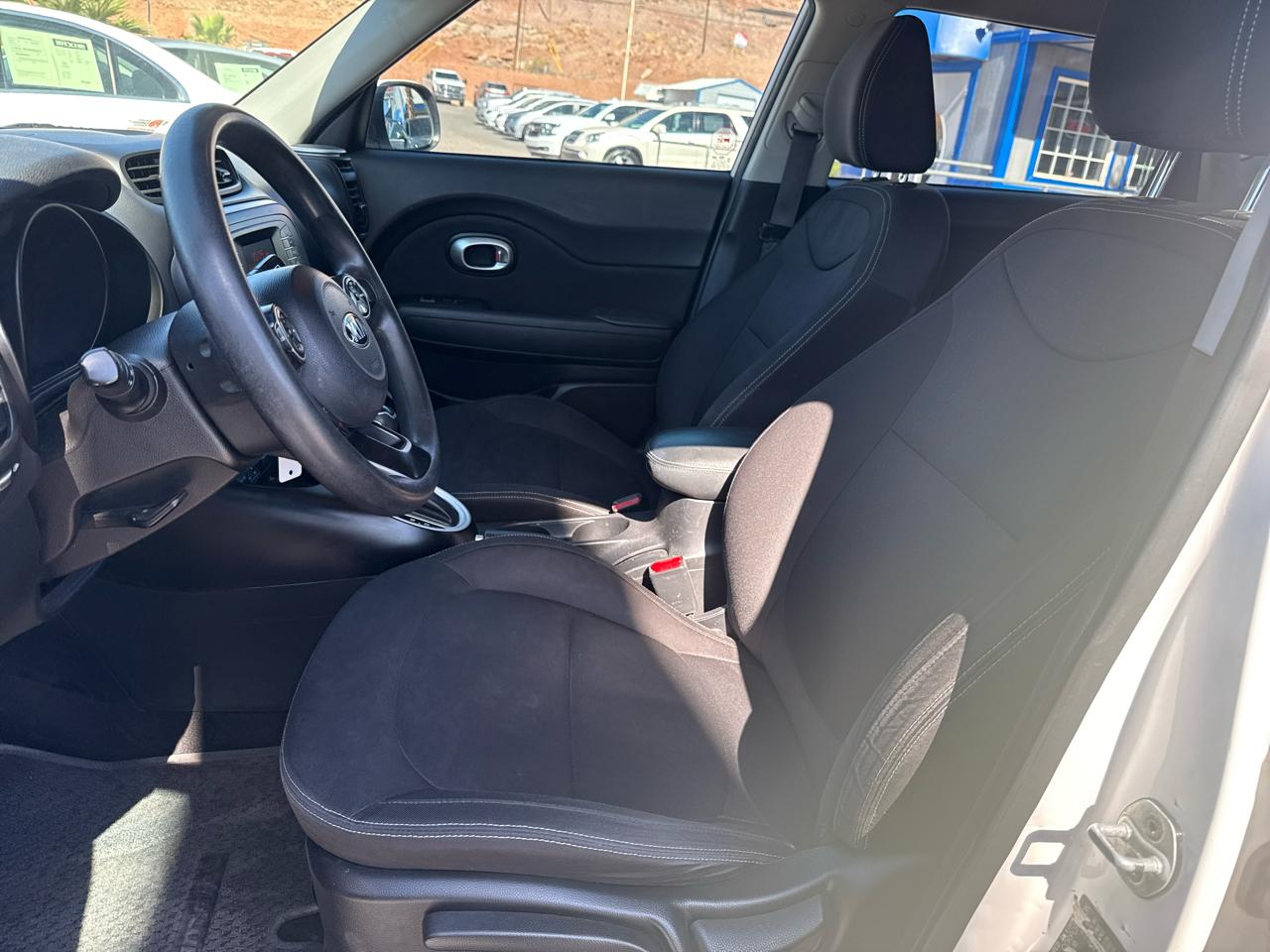 Kia Soul Base 6A 2016