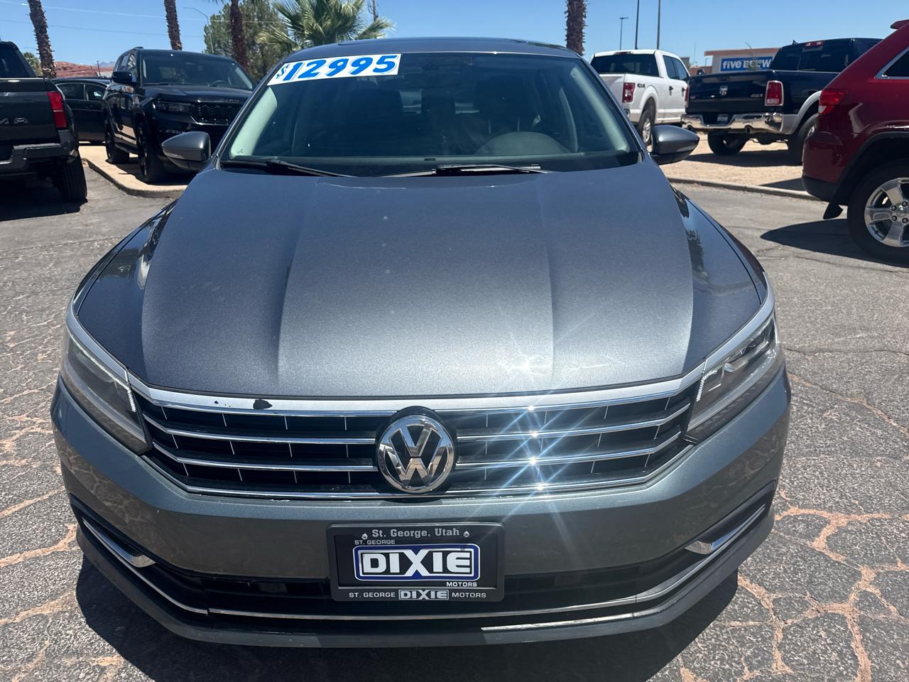 Volkswagen Passat SE w/Technology 2017