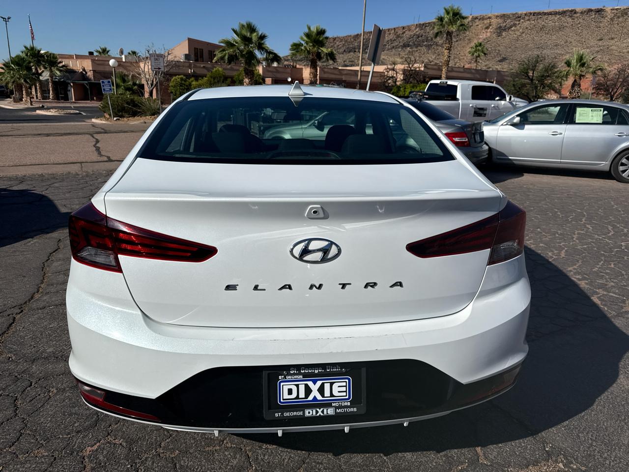 Hyundai Elantra Limited 2020