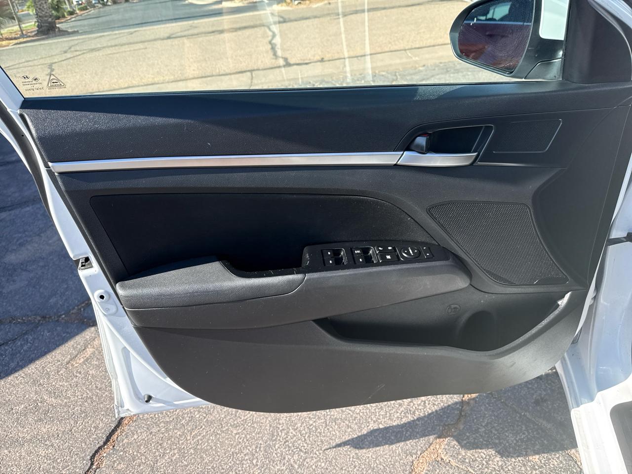 Hyundai Elantra Limited 2020