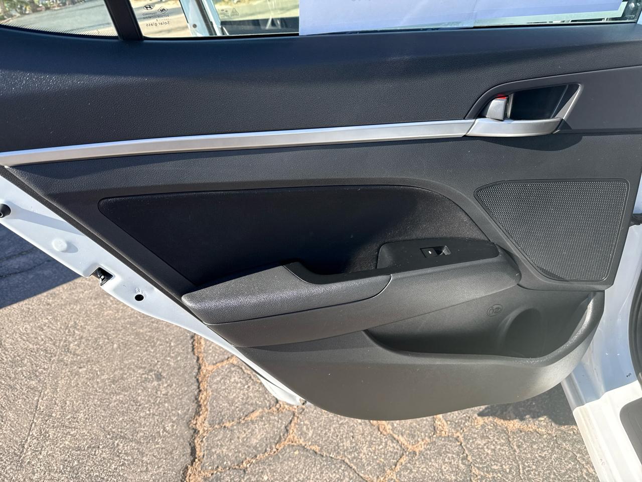 Hyundai Elantra Limited 2020