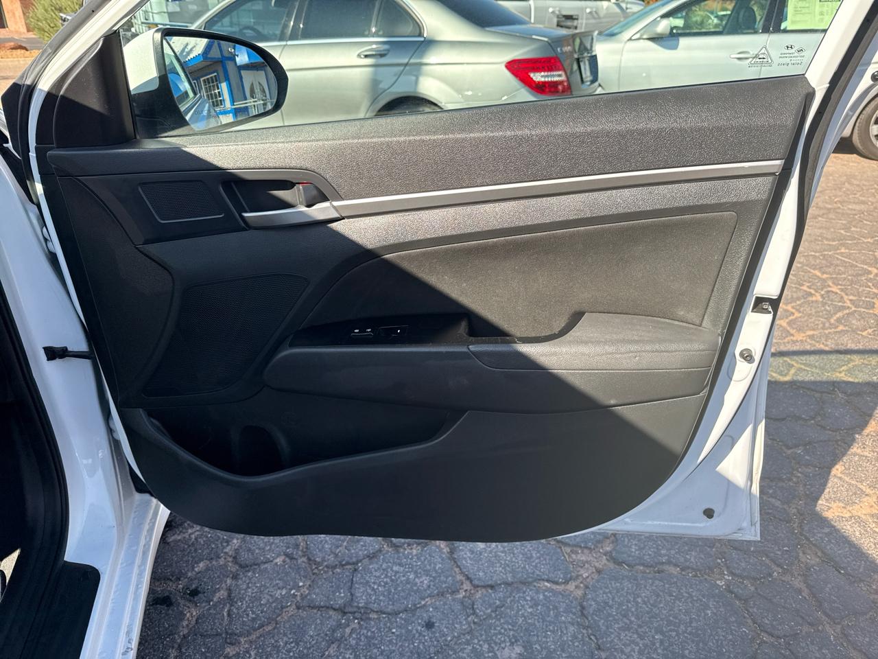 Hyundai Elantra Limited 2020