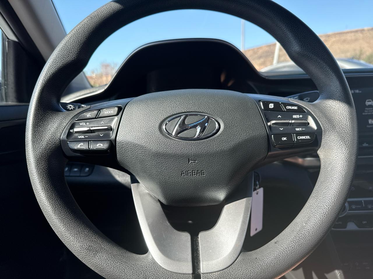 Hyundai Elantra Limited 2020