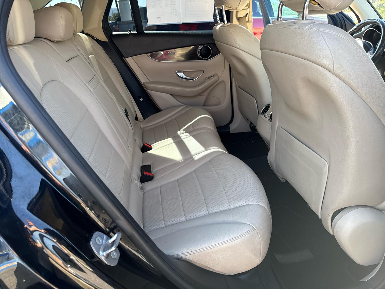 Mercedes-Benz GLC-Class GLC300 4MATIC 2017