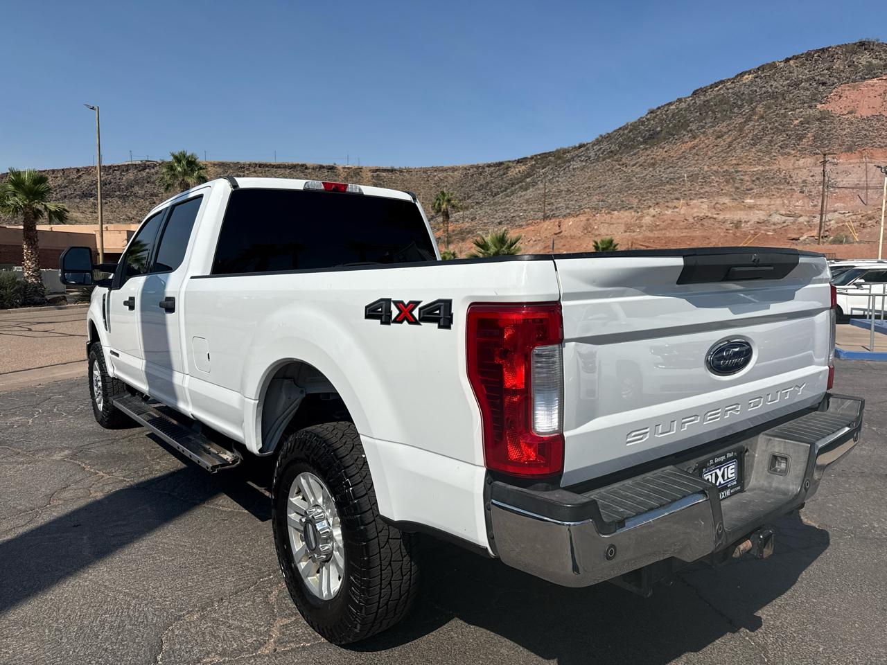 Ford F-250 SD XLT Crew Cab LWB 4WD 2019