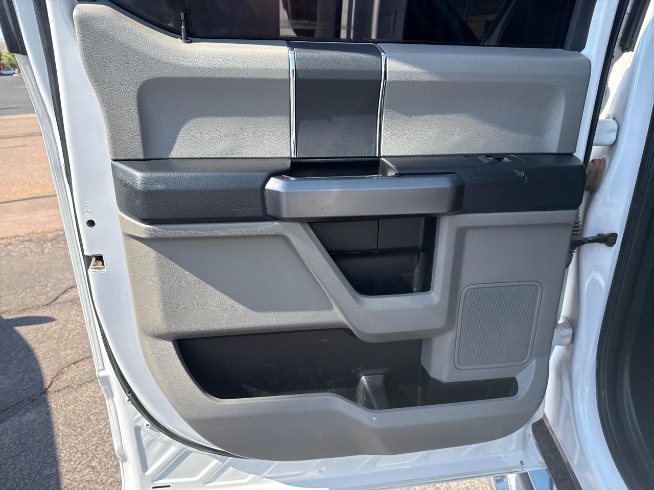 Ford F-250 SD XLT Crew Cab LWB 4WD 2019