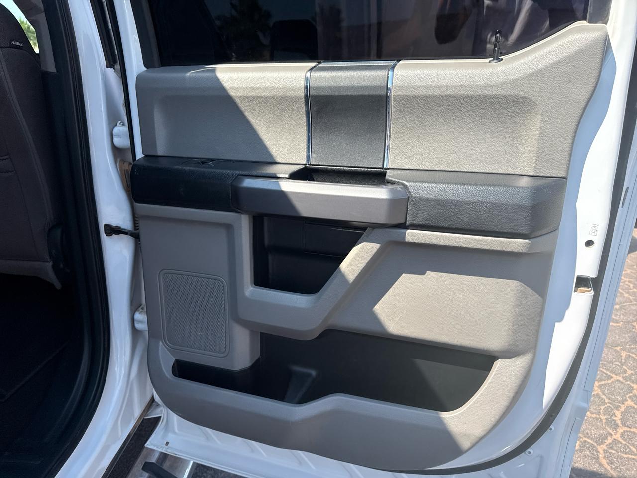 Ford F-250 SD XLT Crew Cab LWB 4WD 2019
