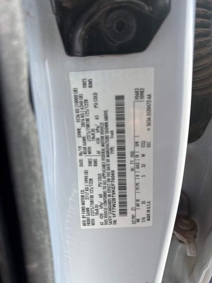 Ford F-250 SD XLT Crew Cab LWB 4WD 2019