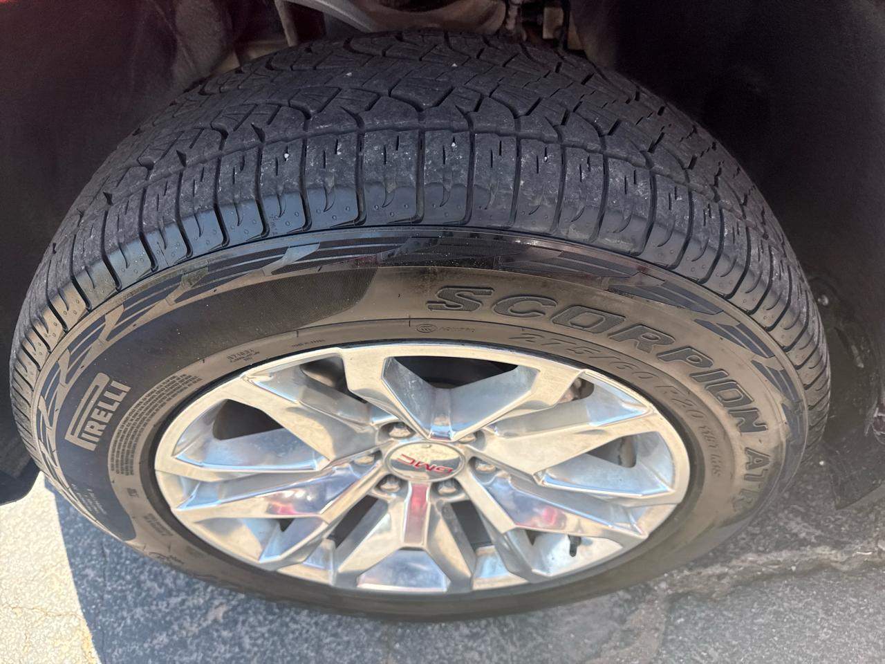 GMC Sierra 1500 4WD Crew Cab 147" SLT 2023