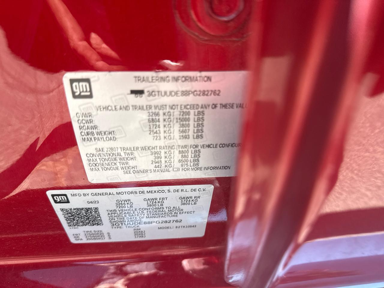 GMC Sierra 1500 4WD Crew Cab 147" SLT 2023