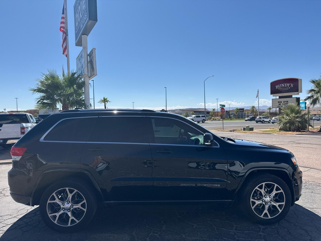 Jeep Grand Cherokee Limited 2WD 2018