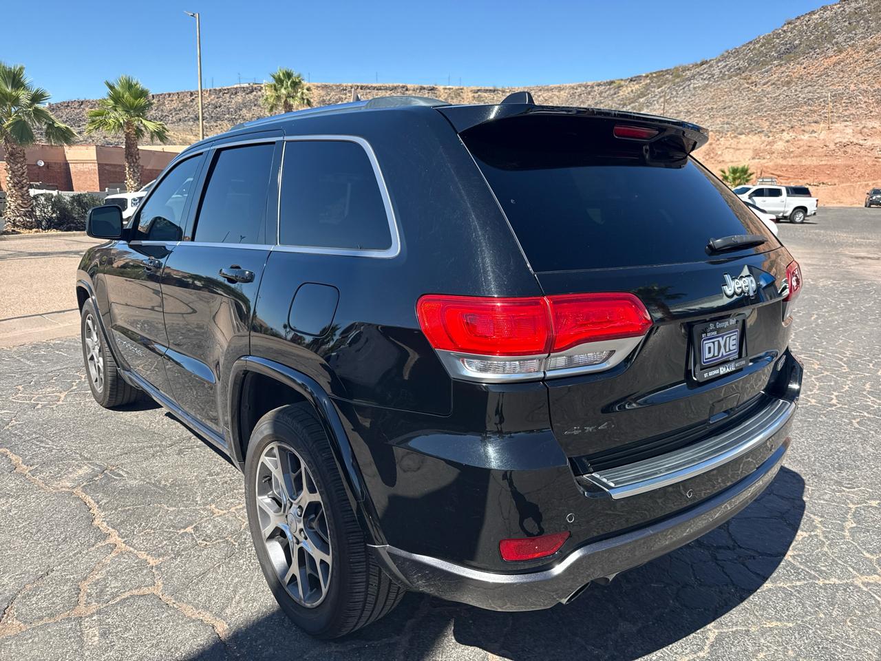 Jeep Grand Cherokee Limited 2WD 2018