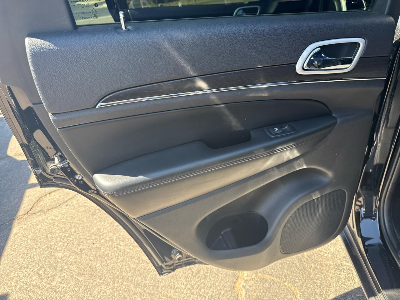 Jeep Grand Cherokee Limited 2WD 2018