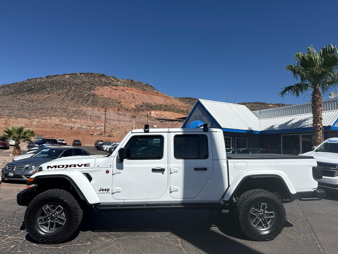 Jeep Gladiator Mojave 2024